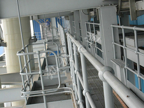 作業(yè)鋼梯欄桿圖片4