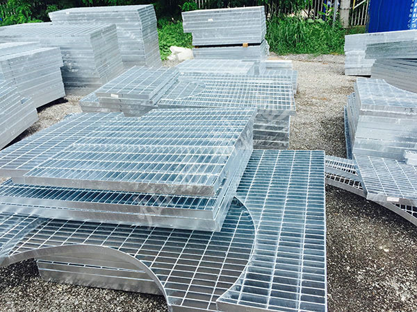 脫硫塔鋼格柵板圖片3